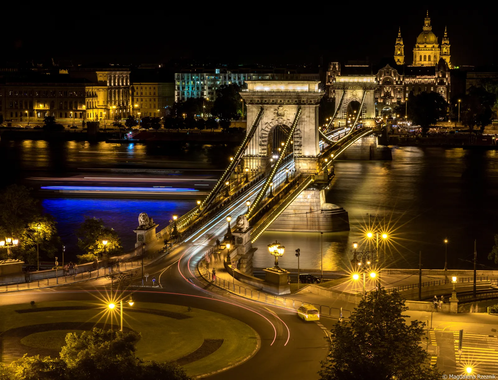 Visiter Budapest : que faire, quand partir, où dormir Le pont des Chaînes Széchenyi sur le Danube à Budapest