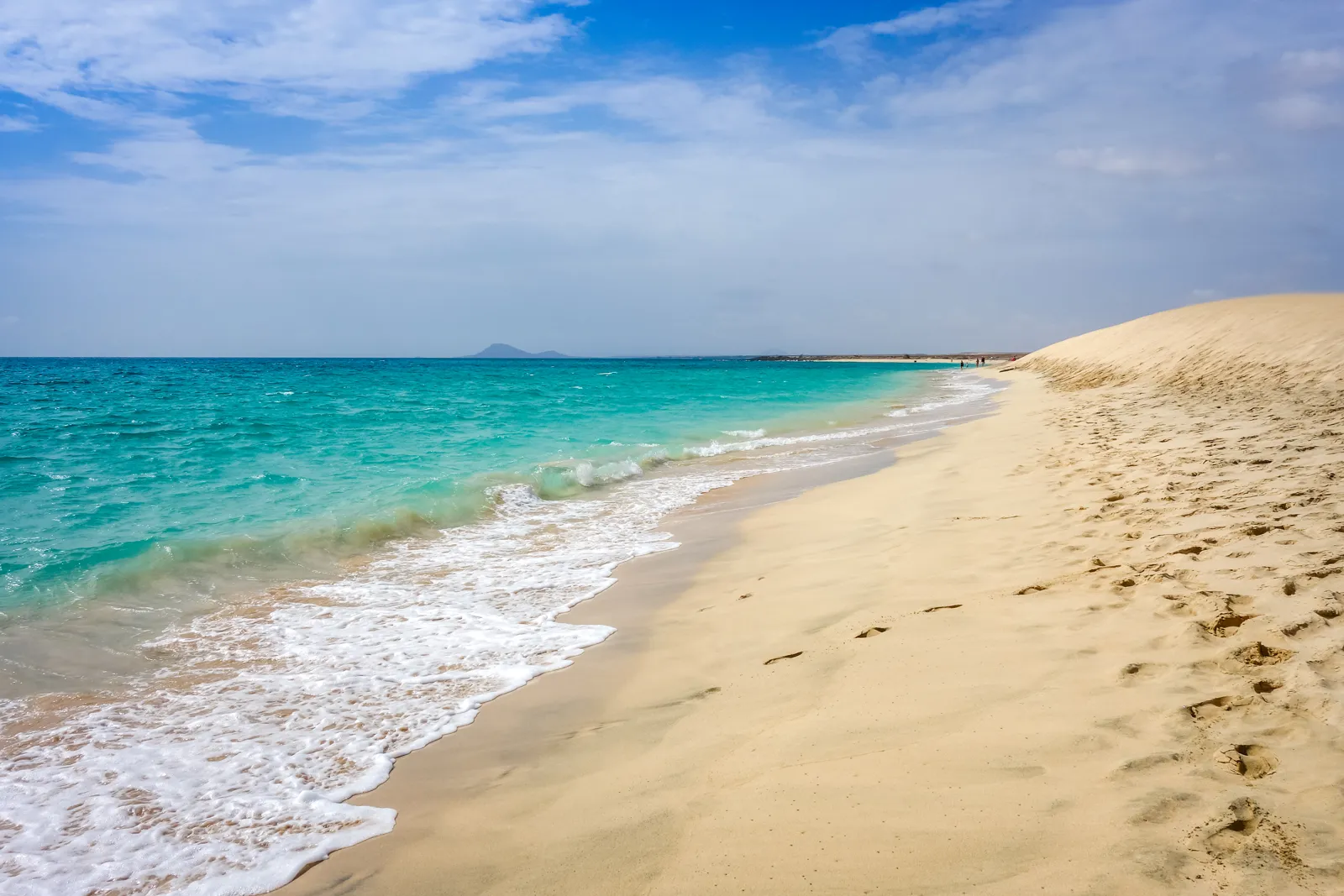 Plage et dune de Ponta Preta à Santa Maria, sur l'île de Sal au Cap-Vert