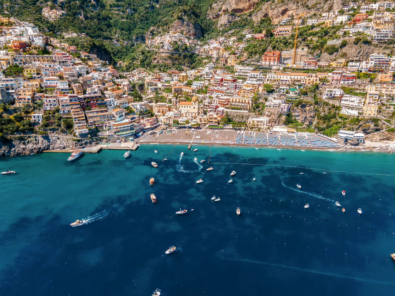 Vue aérienne de Positano sur la côte amalfitaine