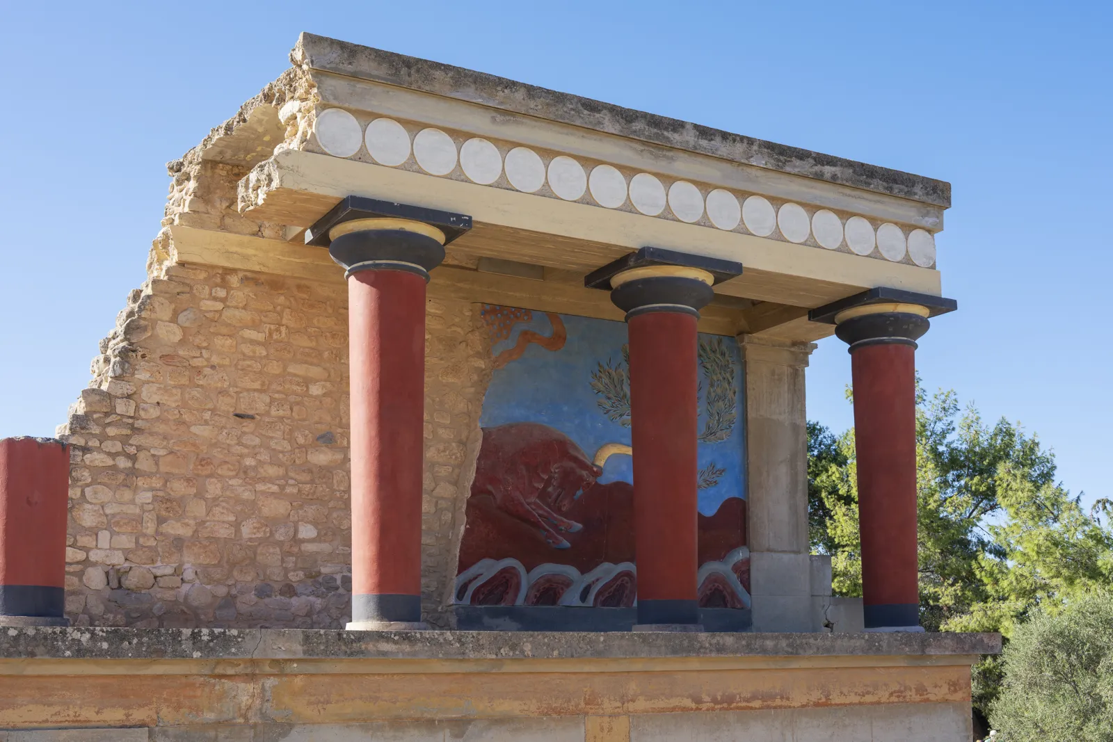 Crète : que voir, itinéraires et conseils de voyage Le palais minoen de Knossos en Crète